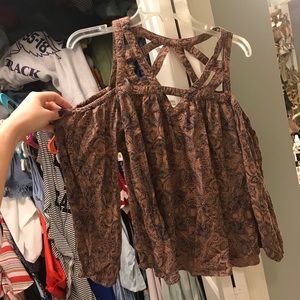 Mittoshop cold shoulder top